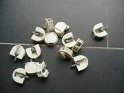Machins pour assembler plaques mélaminé