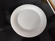 4 assiettes plates