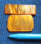 DEUX JETONS POUR JEU DE SOCIETE