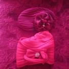 2 bonnets neuf rouge