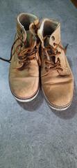 paire de chaussures hommes 44