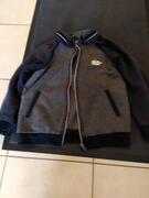 gilet IKKS taille 10 ans