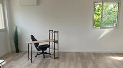 Bureau en bois et alu noir