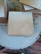 Petits carrelages marron