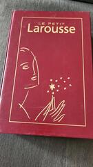 Dictionnaire Le petit Larousse