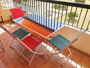Table de jardin + 4 chaises
