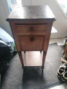 Table de chevet