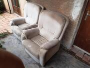 2 fauteuils et 1 canapé 3 places assorti