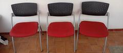 3 chaises