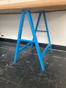 Tréteaux bois peints en bleu (60 par lots ou à l'unité)