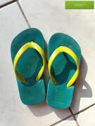 Tongs pointure 24-25