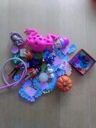 Ensemble de petits jouets pour faire des lots