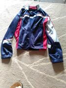 veste de survêtement taille 8 ans