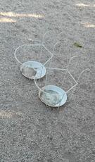 2 pots suspensions