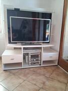 meuble tv bois blanc et vitree