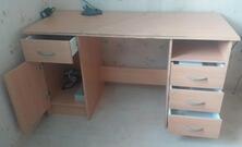 Bureau en bois