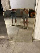Miroir légèrement piqué