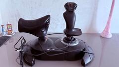 manette Thrustmaster
