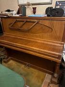 piano droit cadre métal jouable
