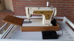 Machine à coudre
