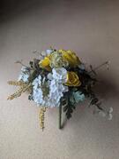 Bouquet de fausses fleurs