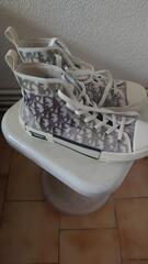 chaussures hautes T42