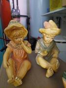 statuettes en faience peinte
