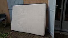 Sommier cadre lattes +matelas 140x190