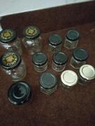 12 petits pots