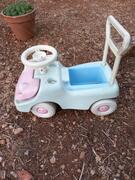 petites voiture et trottinette