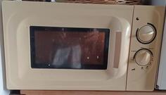 Four micro-ondes