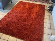 tapis rouge/orange