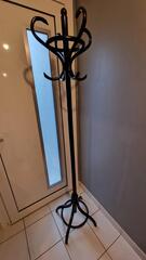 Porte-manteau en bois, noir