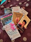 donne 8 livres Danielle Steel