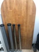 table de bar avec 4 pieds réglables