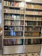 bibliothèque bon état, séparable en 4 morceaux, hauteur 257, largeur 188,5