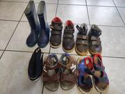 6 paires de chaussures t 31 garçon