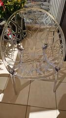chaise design en plastique