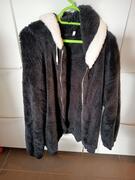 veste noir avec capuche