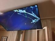 Télé Samsung 175cm écran fracturé