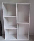 Etagere bois couleur creme