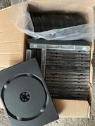 boites vides de cassettes et CD