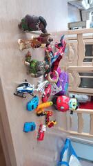 divers figurines