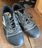 Baskets noires pointure 39