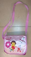 Sac à main rose à bandoulière réglable DORA pour enfant