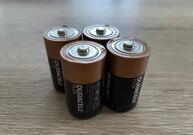 4 piles Duracell Plus D / LR20 / 1.5V