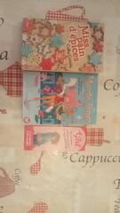 2 livres + un marque-page