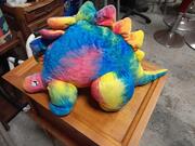 peluche dinosaure