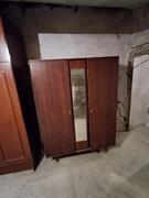 Armoire Vintage