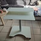 bureau en verre blanc